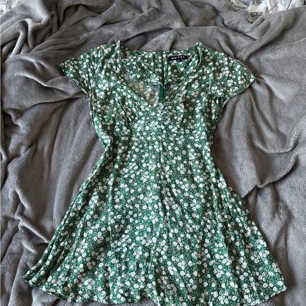 Motel Rocks Green Floral Dress